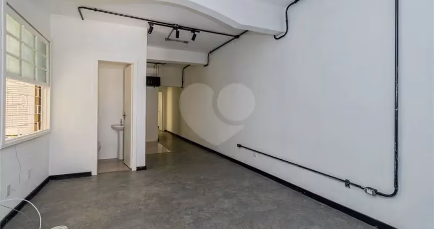 Apartamento com 2 quartos à venda na Rua Santo Antônio, Independência, Porto Alegre