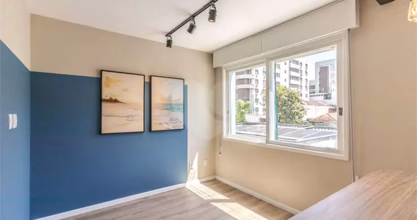 Apartamento com 1 quartos à venda ou para locação em auxiliadora - rs
