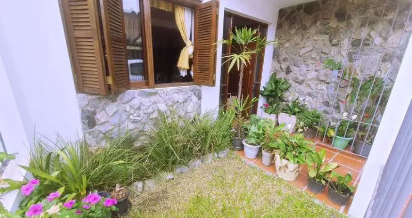 Apartamento com 2 quartos à venda na Rua Ernani Osmar Blaas, Três Vendas, Pelotas