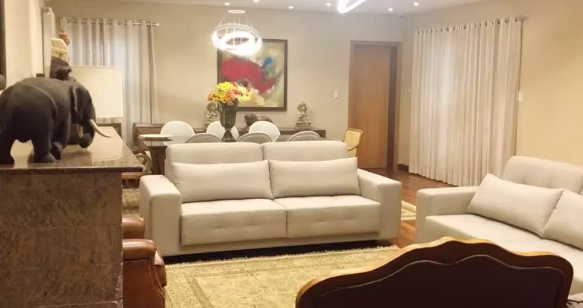 Sobrado Altíssimo Padrão na Colina do Sol Pelotas-RS