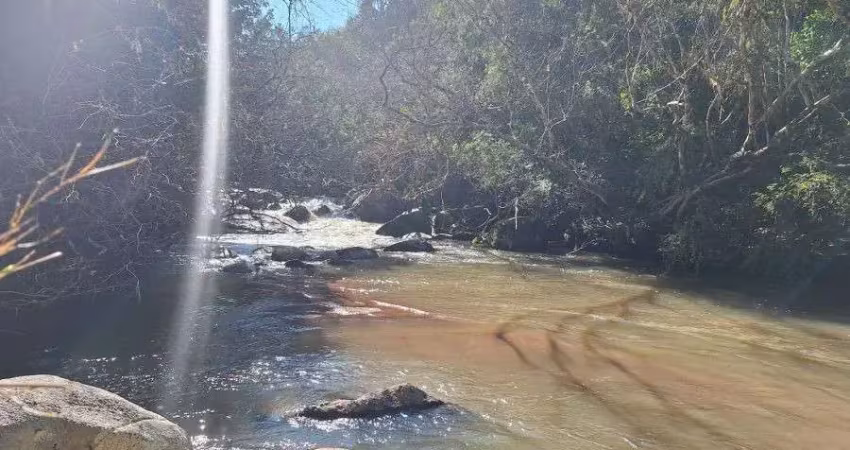 Belíssima chácara com arroio na colônia maciel pelotas-rs