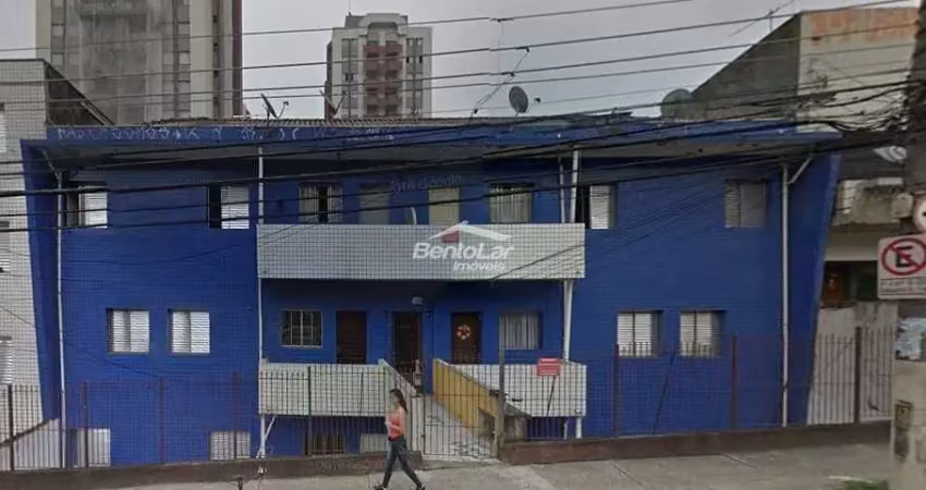 Apto 1 dorm. sala, cozinha, banheiro, lavanderia e quintal r$1.300,00