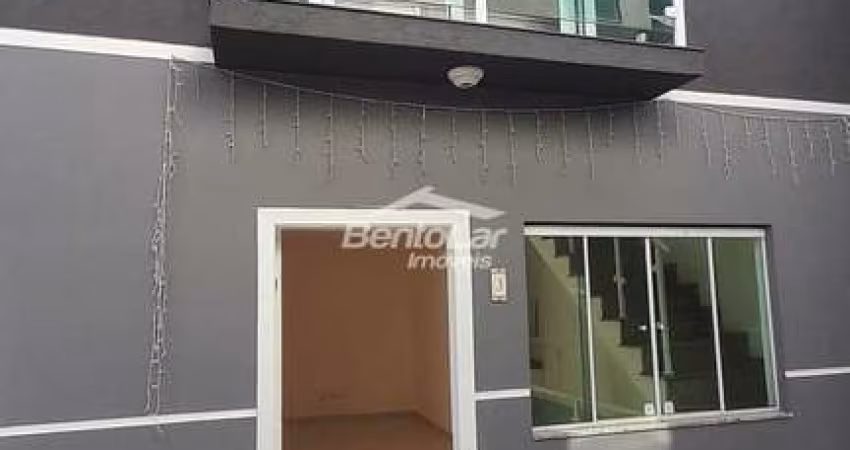Sobrado 3 dorm. 2 vagas de garagem R$2890,00 Horto Florestal, São Paulo, SP