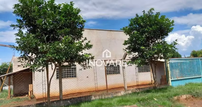 Rancho com 3 dormitórios à venda, 120 m² por R$ 350.000,00 - Santa Maria - Itumbiara/GO