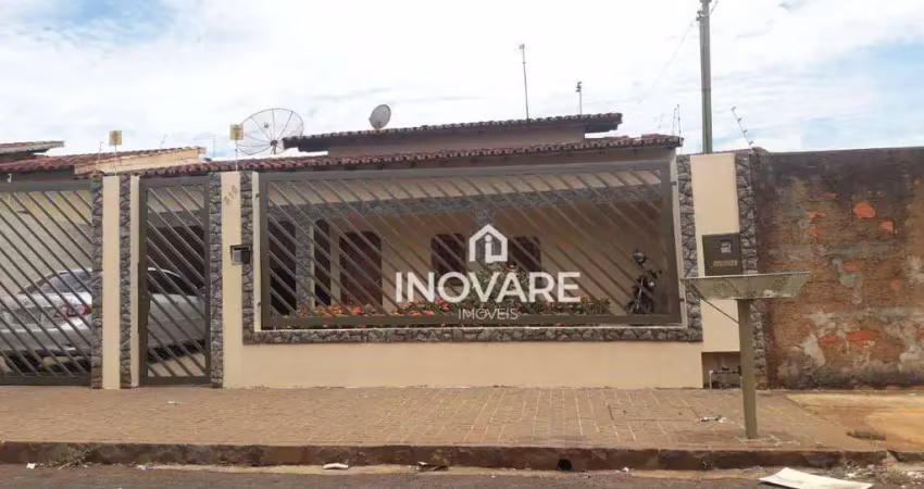 Casa com 3 dormitórios à venda, 214 m² por R$ 550.000,00 - Setor Afonso Pena - Itumbiara/GO