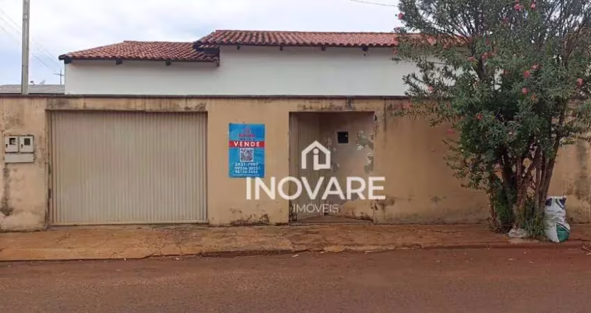 Casa com 3 dormitórios à venda, 130 m² por R$ 350.000,00 - Setor Santos Dumont - Itumbiara/GO