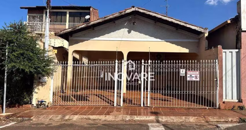 Casa com 4 dormitórios à venda, 222 m² por R$ 450.000,00 - Setor Central - Itumbiara/GO