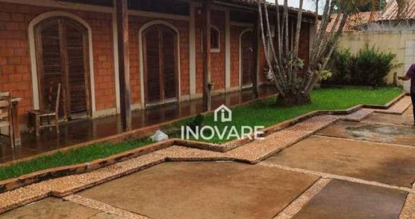 Casa com 4 dormitórios - venda por R$ 350.000,00 ou aluguel por R$ 2.500,00/mês - Setor Central - Itumbiara/GO