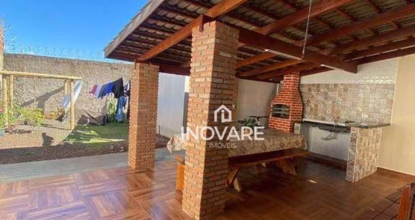 Casa com 3 dormitórios à venda, 107 m² por R$ 500.000,00 - Paranaíba - Itumbiara/GO