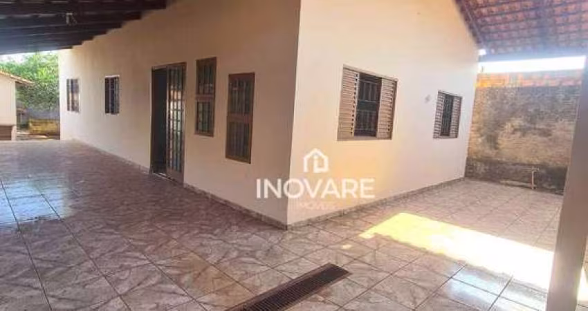 Casa com 3 dormitórios à venda, 196 m² por R$ 275.000,00 - Setor Afonso Pena - Itumbiara/GO