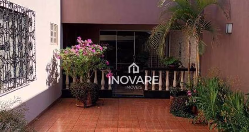 Casa com 3 dormitórios à venda, 186 m² por R$ 650.000,00 - Jardim Morumbi - Itumbiara/GO