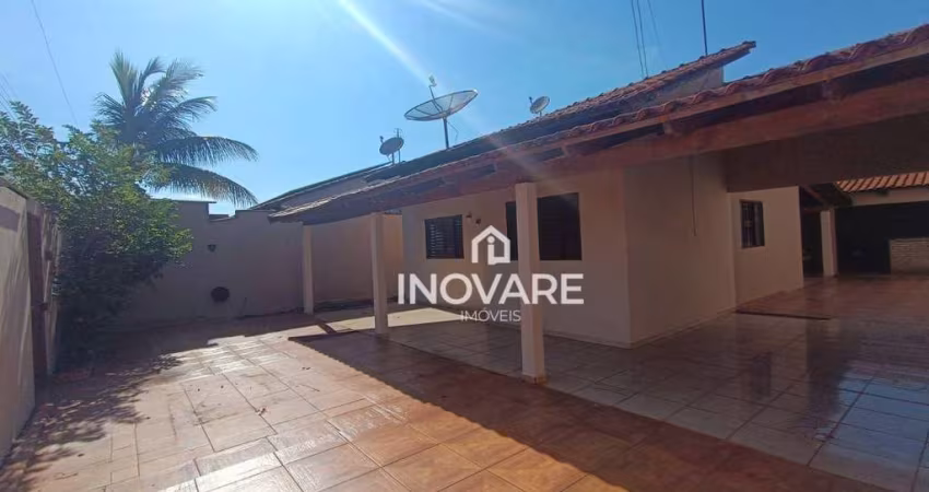 Casa com 3 dormitórios à venda, 200 m² por R$ 400.000,00 - Jardim Adelaide - Itumbiara/GO