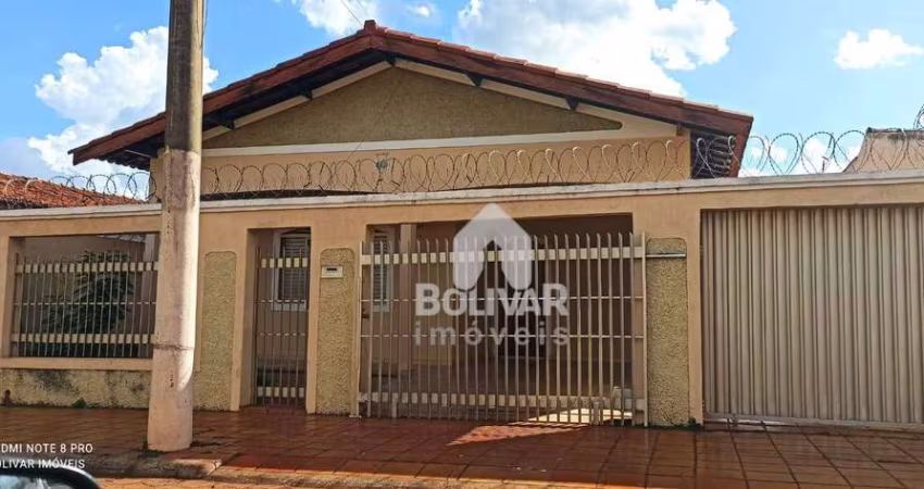 Casa com 3 dormitórios, 190 m² - venda por R$ 400.000,00 ou aluguel por R$ 2.000,00/mês - Setor Social - Itumbiara/GO