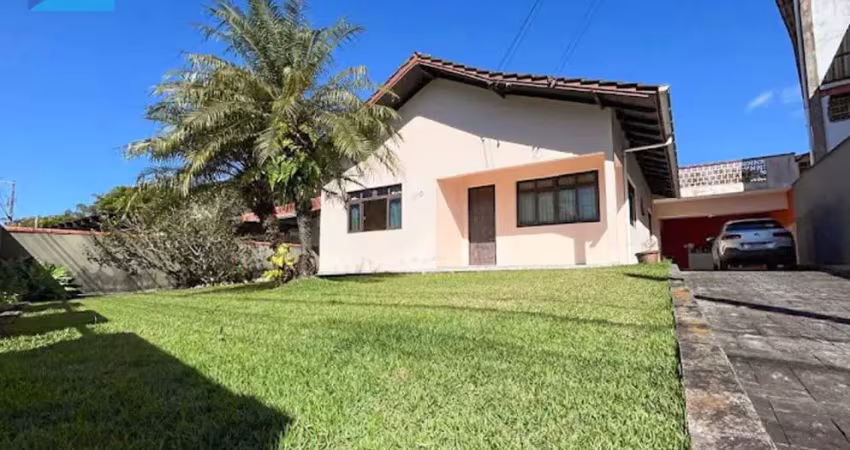 Casa com 3 quartos à venda em Água Verde, Blumenau 