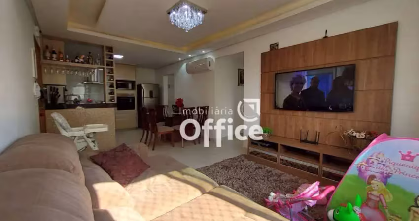 Apartamento com 3 Quartos, 1 suite à venda, 79 m² por R$ 300.000 - Chácaras Colorado - Anápolis/GO