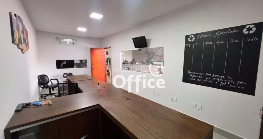 Galpão para alugar, 320 m² por r$ 7.000,00/mês - vila industrial - anápolis/go