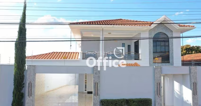 SOBRADO COMERCIAL Próximo a faculdade UniEVANGÉLICA ,em frente 24 de agosto, nas proximidades do supermercado SILVA e próximo ao colégio militar Cezar