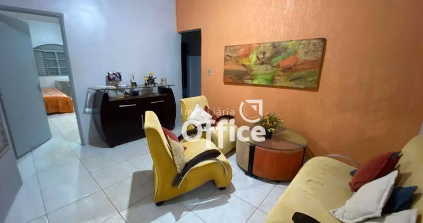 Casa com 5 dormitórios à venda, 215 m² por R$ 380.000,00 - Boa Vista - Anápolis/GO