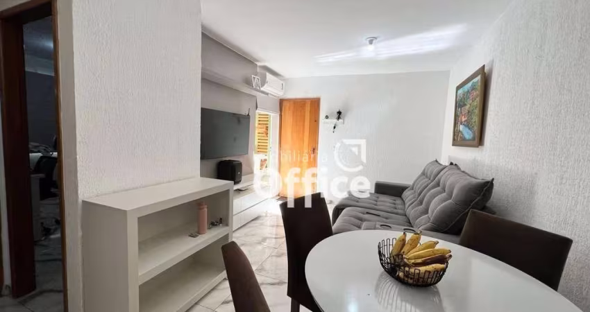 Apartamento com 2 quartos  à venda, 50 m² por R$ 200.000 - Residencial Cerejeiras - Anápolis/GO