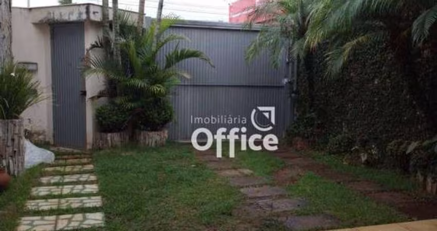 Sobrado com 4 dormitórios para alugar, 240 m² por R$ 3.700,00/mês - Boa Vista - Anápolis/GO
