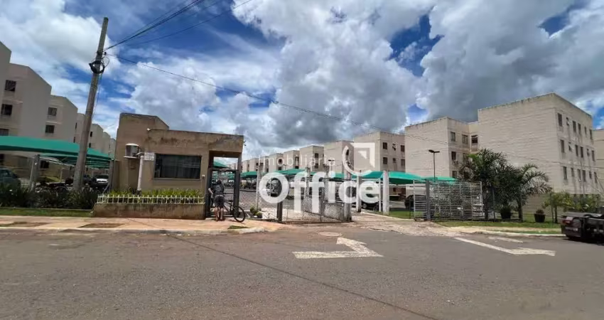 Apartamento com 2 dormitórios para alugar, 45 m² por r$ 1.270,00/mês - residencial santo antônio - anápolis/go