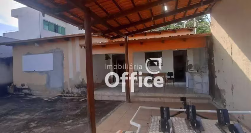 Casa com 2 quartos à venda, 140 m² por R$ 380.000 - Residencial Bela Vista - Anápolis/GO