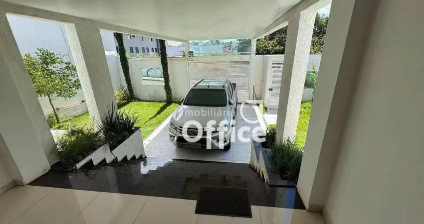 Casa com 3 quartos à venda, 251 m² por R$ 1.100.000 - Maracanã - Anápolis/GO