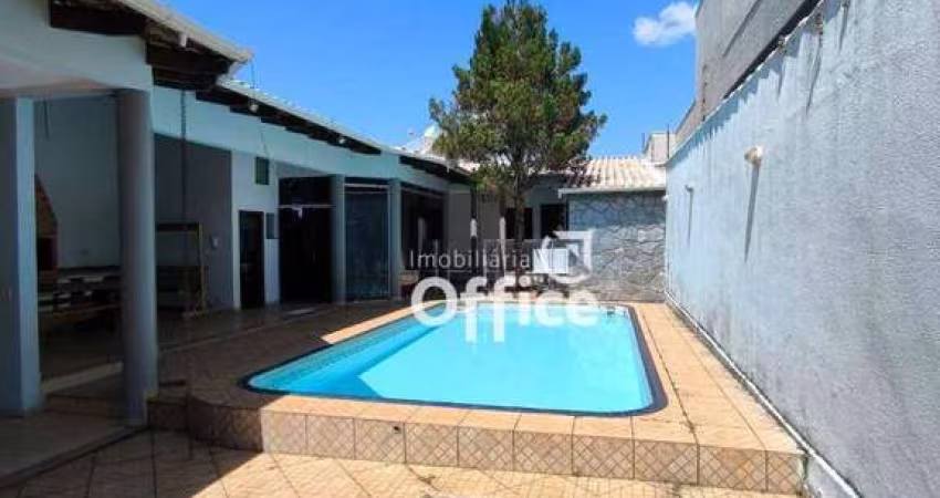 Casa com 3 quartos  à venda, 264 m² por R$ 630.000 - Anápolis City - Anápolis/GO
