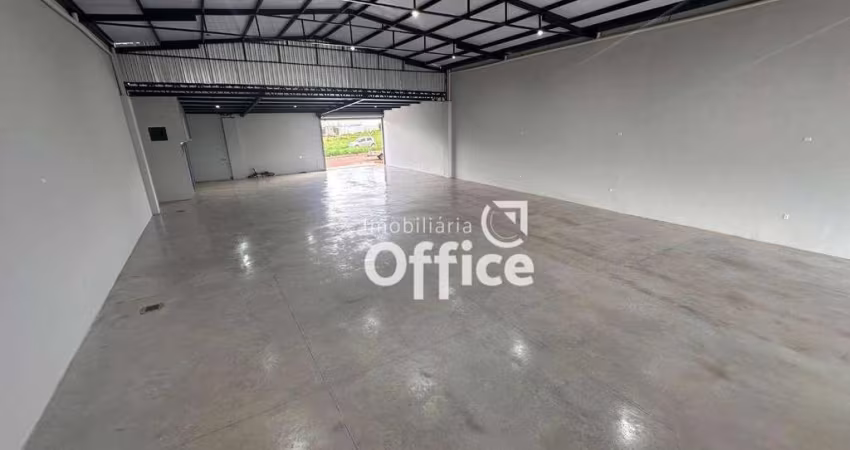 Galpão à venda, 605 m² por R$ 2.000.000,00 - Loteamento Cerejeiras - Anápolis/GO
