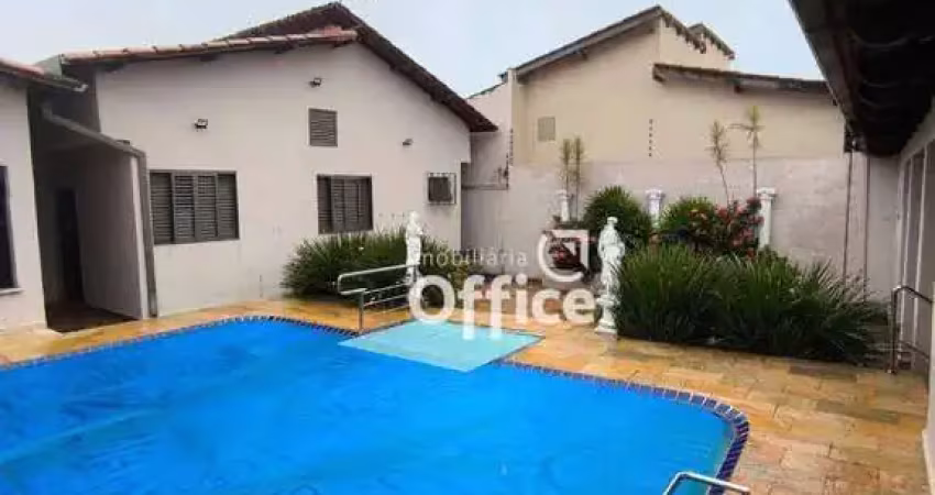 Casa com 4 quartos à venda, 250 m² por r$ 700.000 - vila miguel jorge - anápolis/go