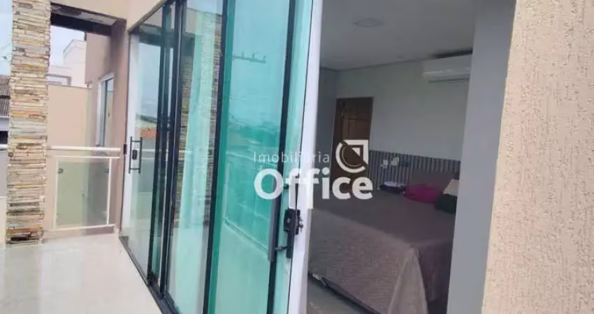Sobrado com 4 quartos à venda, 180 m² por R$ 950.000 - São Carlos - Anápolis/GO