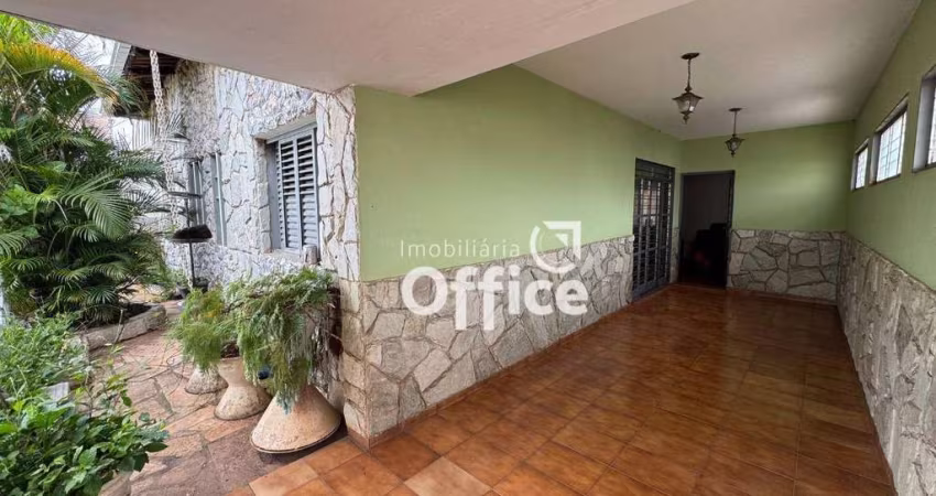 Casa com 4 quartos à venda, 235 m² por R$  - Vila Nossa Senhora D Abadia - Anápolis/GO