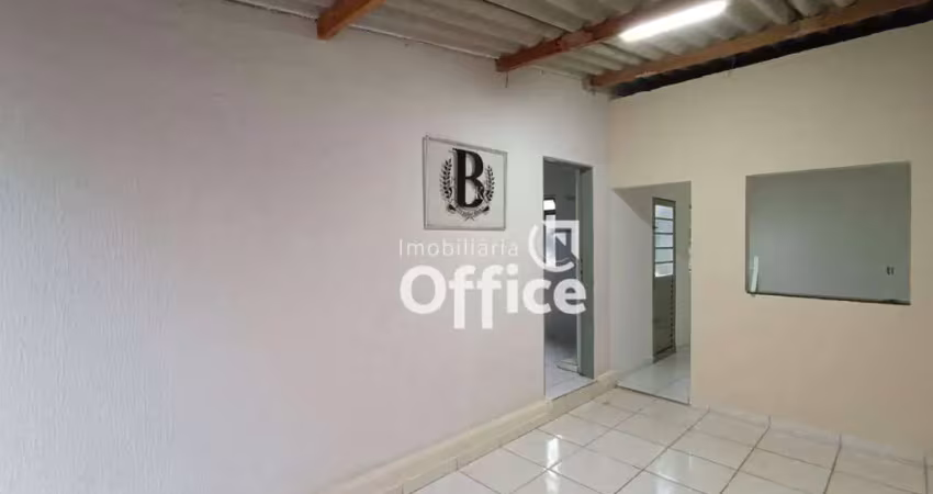 Sobrado com 3 dormitórios para alugar, 200 m² por r$ 2.500,00/mês - vila industrial - anápolis/go
