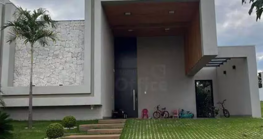 Casa com 3 quartos à venda na Alameda Lobeira, Condomínio Terras Alpha Anápolis, Anápolis