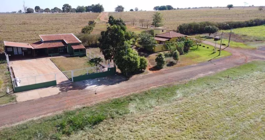 Casa no lago em sao simao - go , com 4 quartos sendo 1 suite à venda, 60000 m² por r$ 330.000 - zona rural - são simão/go