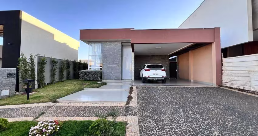 Casa em condomínio fechado com 3 quartos à venda na Rua GT 6, 99, Condomínio Residencial Grand Trianon, Anápolis