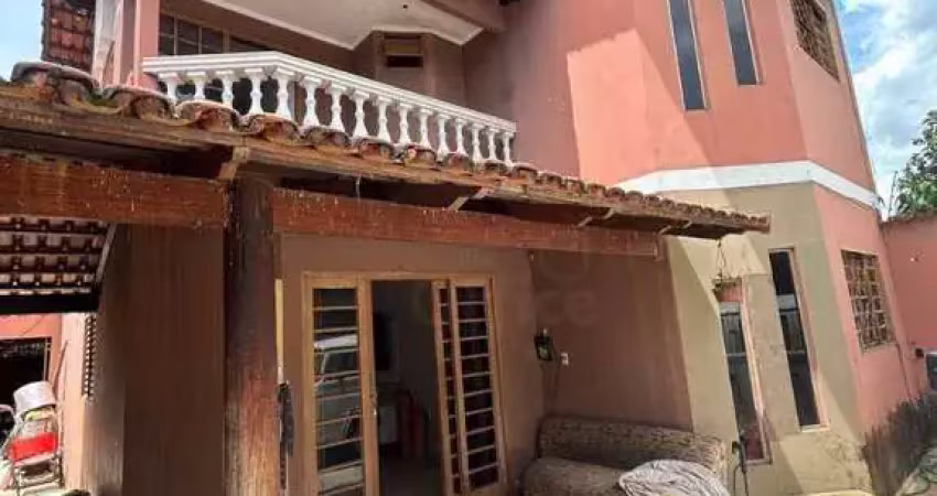 Sobrado com 4 dormitórios à venda, 220 m² por r$ 800.000,00 - setor bougainville - anápolis/go
