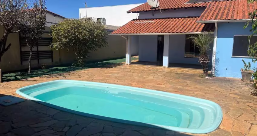 Casa com 3 quartos à venda, 157 m² por r$ 550.000 - vila jayara - anápolis/go