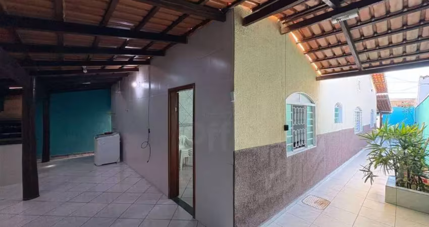 Casa com 3 quartos à venda na Rua Frutuoso M Oliveira Q 22, 84848, Vila Industrial, Anápolis
