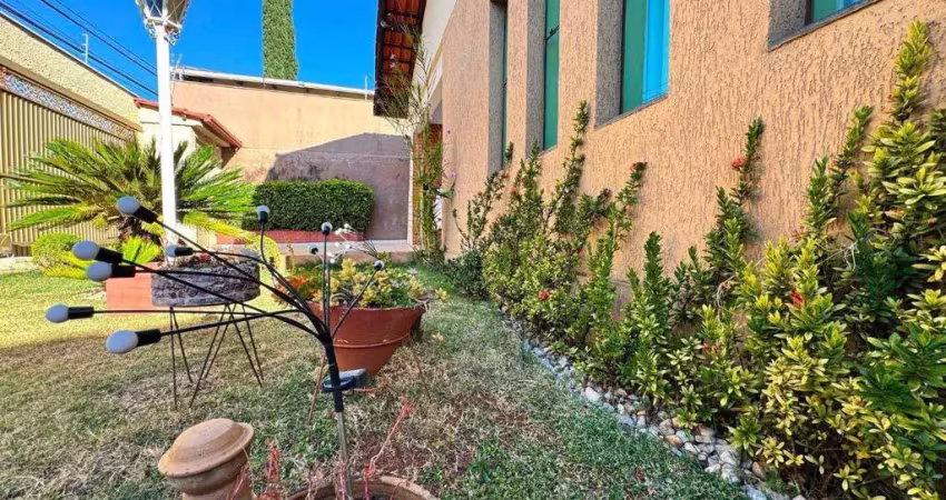 Sobrado à venda com terreno grande  por r$ 850.000 - vila góis - anápolis/go