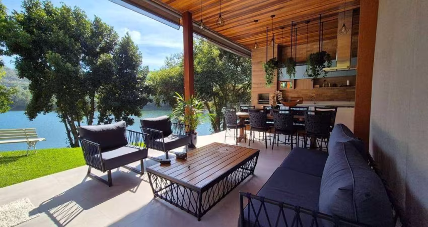 Casa com 4 dormitórios à venda, 356 m² por R$ 3.150.000,00 - Chácaras Condomínio Recanto Pássaros II - Jacareí/SP