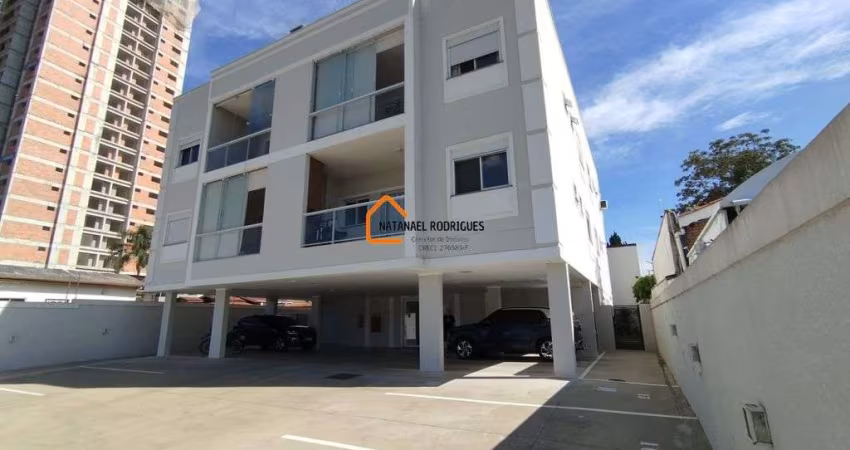 Lindo apartamento térreo na Av Santana