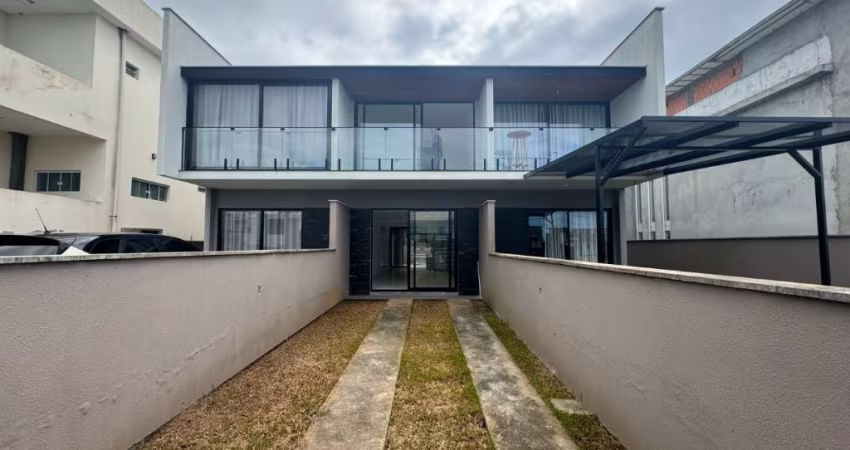 SOBRADO GEMINADO COM ESCRITURA EM INGLESES FLORIANÓPOLIS