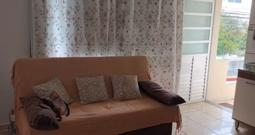 Apartamento de 1 dormitório bem localizado na praia dos ingleses pertinho da Caixa Federal