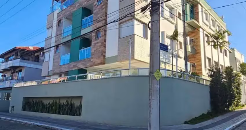 Lindo apartamento de 2 dormitórios com suíte, elevador, piscina e escritura pública nos ingleses sul