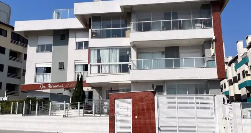 Atravessou a rua tá na praia, apto de 1 dormitório com escritura pública e elevador