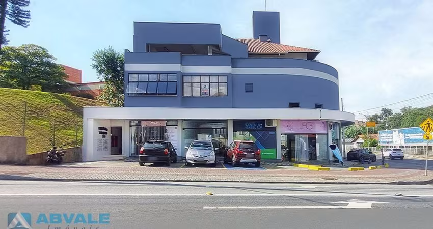 Ponto comercial com 1 sala para alugar na Rua General Osório, 880, Velha, Blumenau