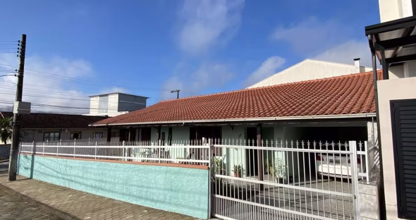 Casa com 3 quartos à venda no Itoupava Norte, Blumenau 