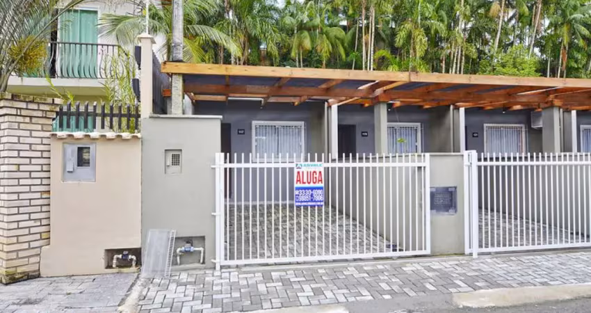 Casa com 1 quarto para alugar na Rua Wilhelm Budag, 121, Velha, Blumenau
