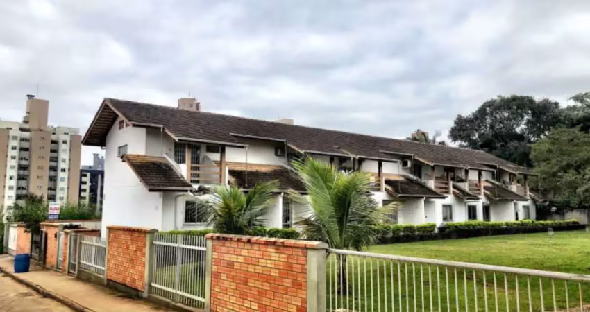 Casa em condomínio fechado com 2 quartos para alugar na Rua São Leopoldo, 436, Vila Nova, Blumenau
